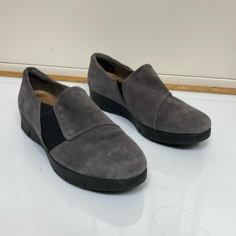 Clarks Daelyn‎ Monarch Slip-On Comfort Shoe Gray size 6.5